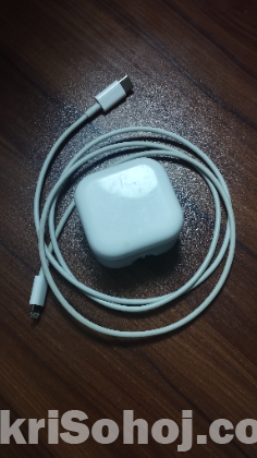 Apple 14 pro max Charger